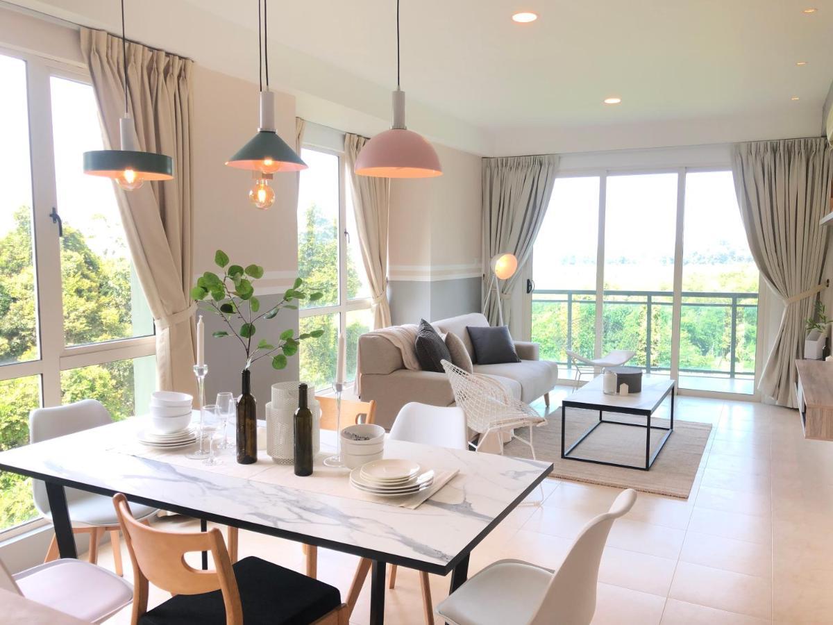Santubong Suites B Just Like Home Damai Kuching Kültér fotó