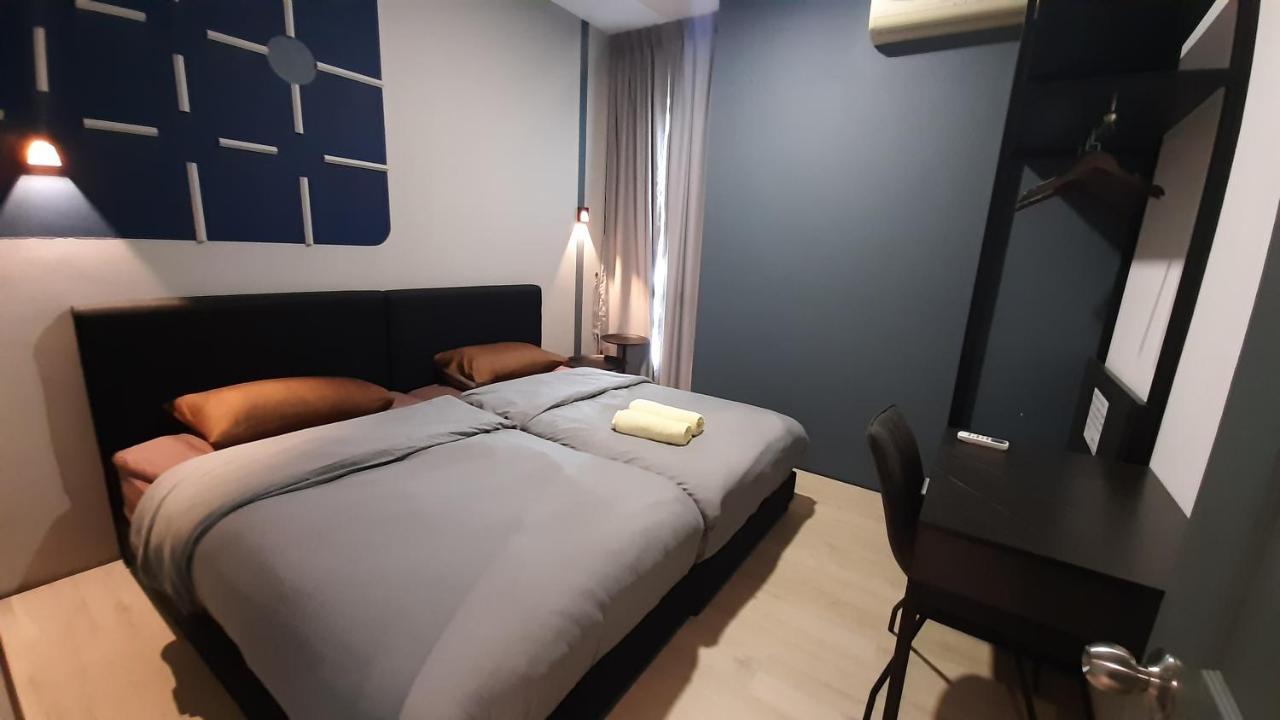 Santubong Suites B Just Like Home Damai Kuching Kültér fotó